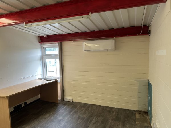 300 sq. ft. Office/Studio Suite (with Air Conditioning)