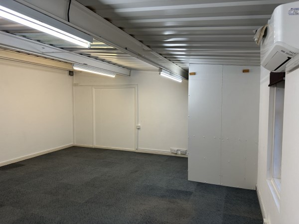 400 sq. ft. Office/Studio Suite (with Air Conditioning)